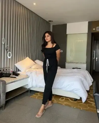 Call Girls Mayfair Gardens Cash On Delivery